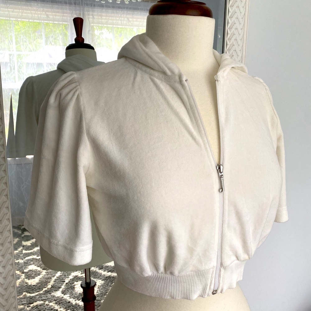 Juicy Couture White Velvety crop Top